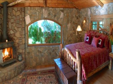Charming Pool Home for Rent on Ojai Valley  Sleeps 10 Guests